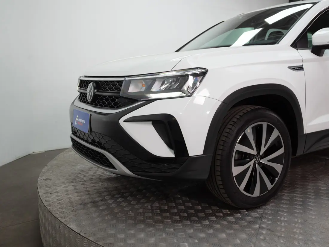 Volkswagen Taos 1.4 Tsi Comfortline A año 2025