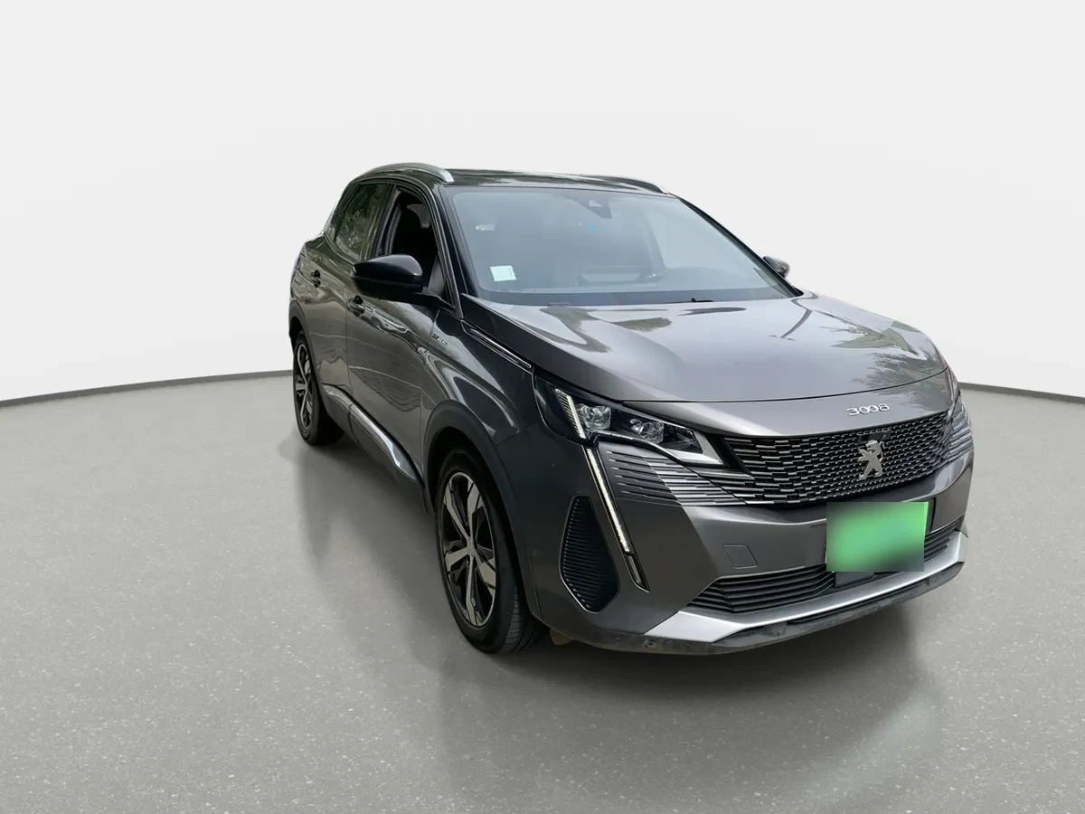 Peugeot 3008 1.6 Gt Hybrid4 300 4x4 Eat8 5p año 2024