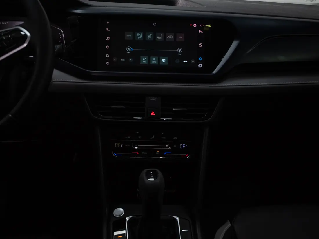 Volkswagen Taos 1.4 Tsi Comfortline A año 2025