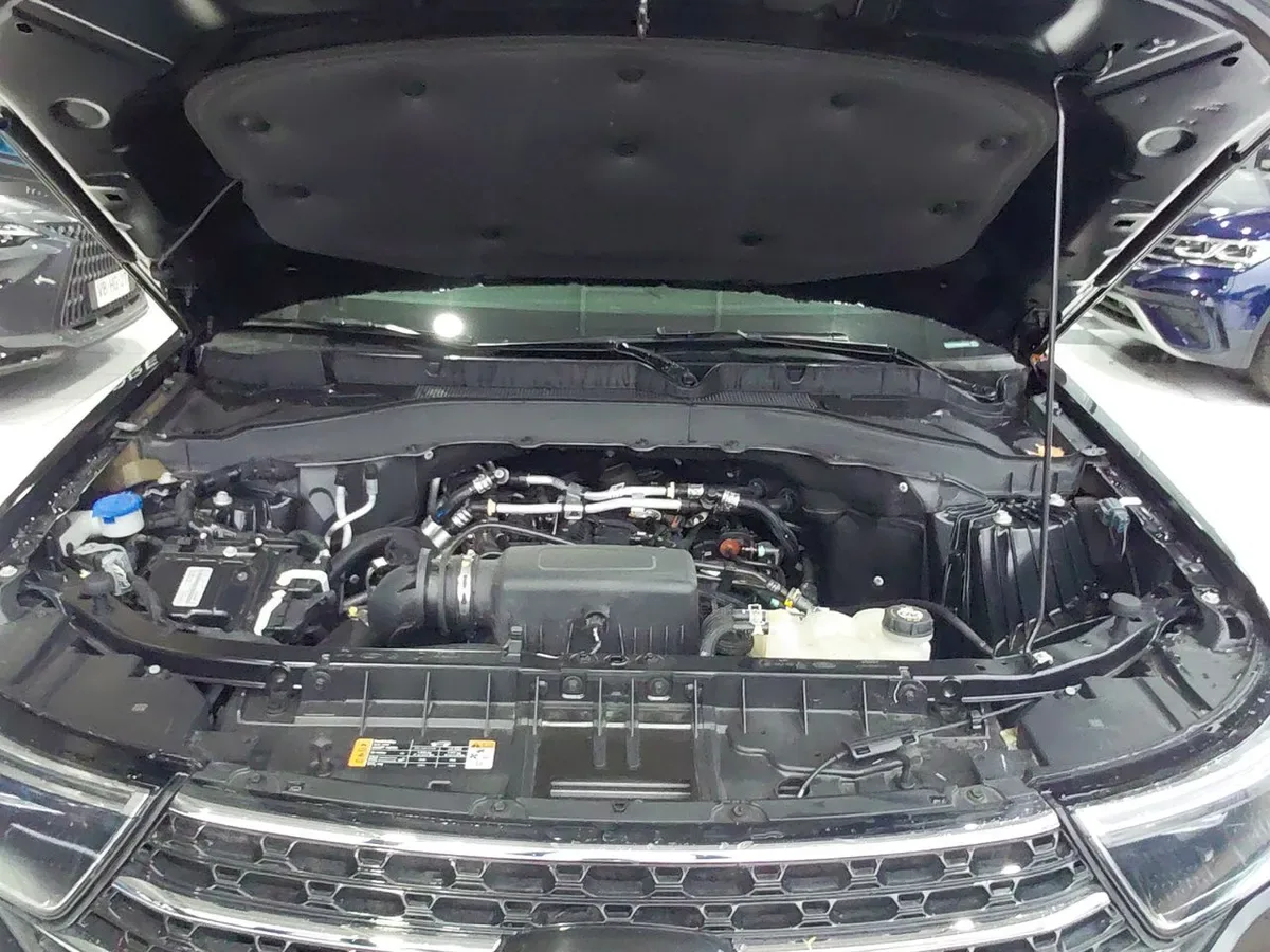 Ford Explorer 2.3 Ecoboost Xlt 4x2 At 5p año 2022