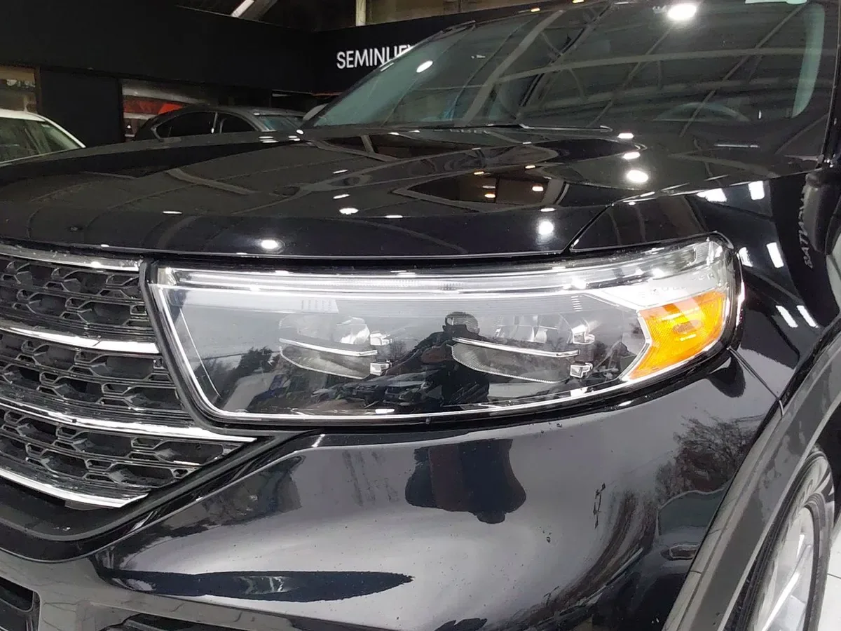 Ford Explorer 2.3 Ecoboost Xlt 4x2 At 5p año 2022