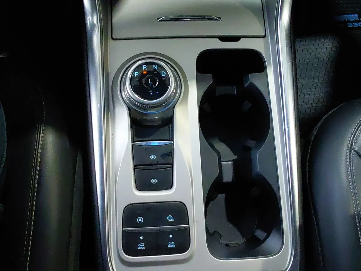 Ford Explorer 2.3 Ecoboost Xlt 4x2 At 5p año 2022