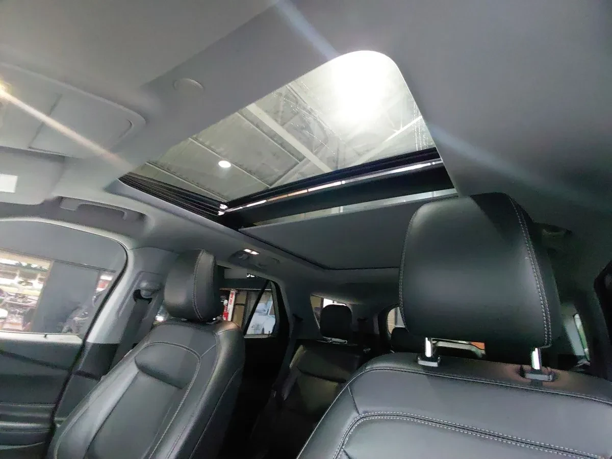 Ford Explorer 2.3 Ecoboost Xlt 4x2 At 5p año 2022