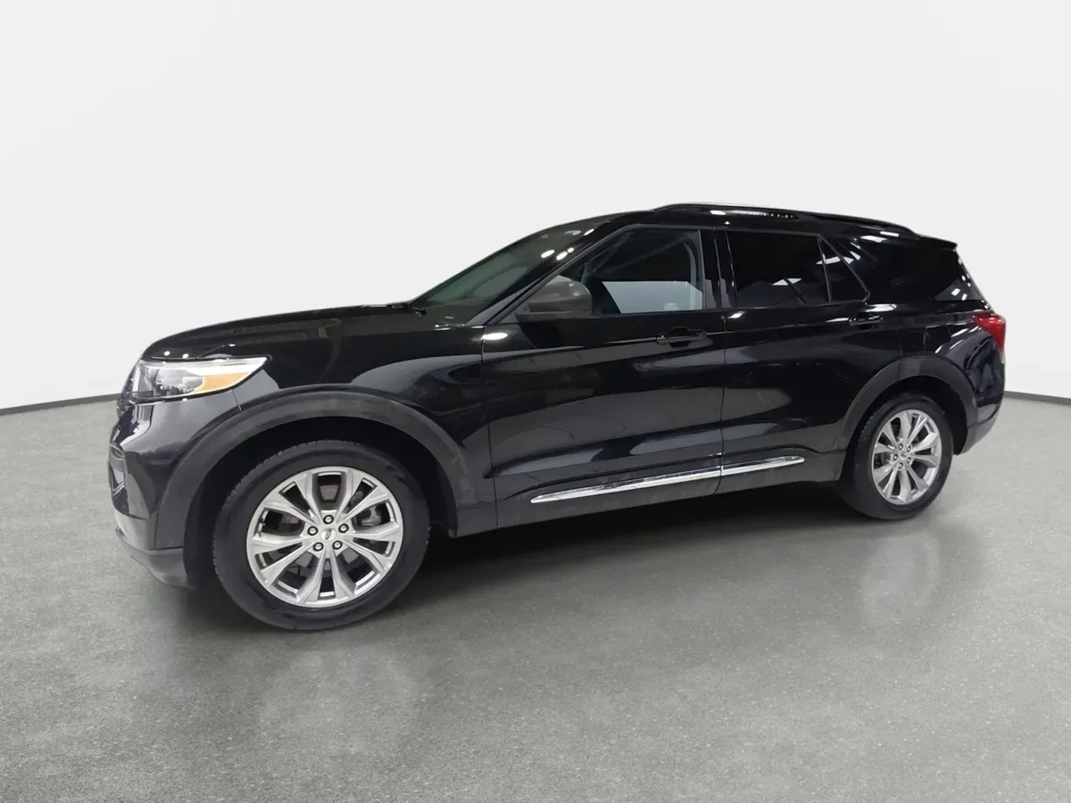 Ford Explorer 2.3 Ecoboost Xlt 4x2 At 5p año 2022