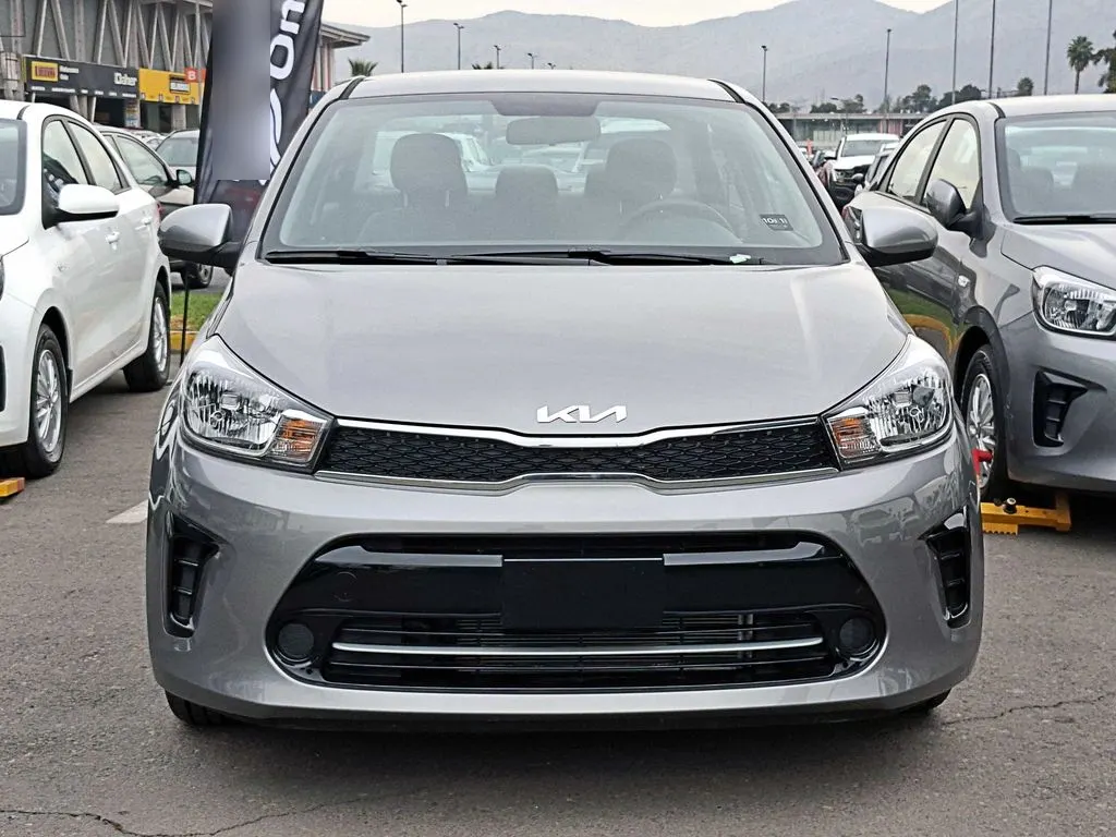 Kia Soluto Mt año 2026