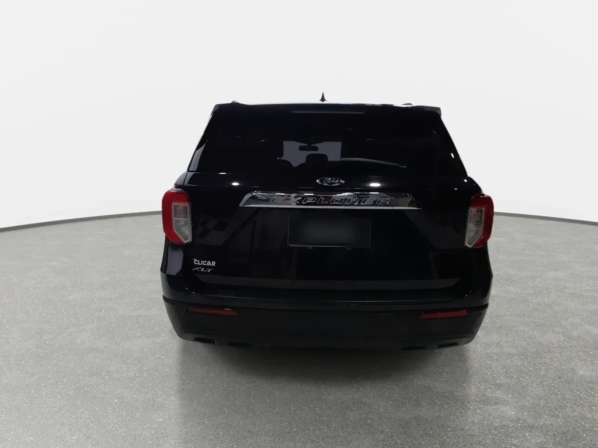 Ford Explorer 2.3 Ecoboost Xlt 4x2 At 5p año 2022