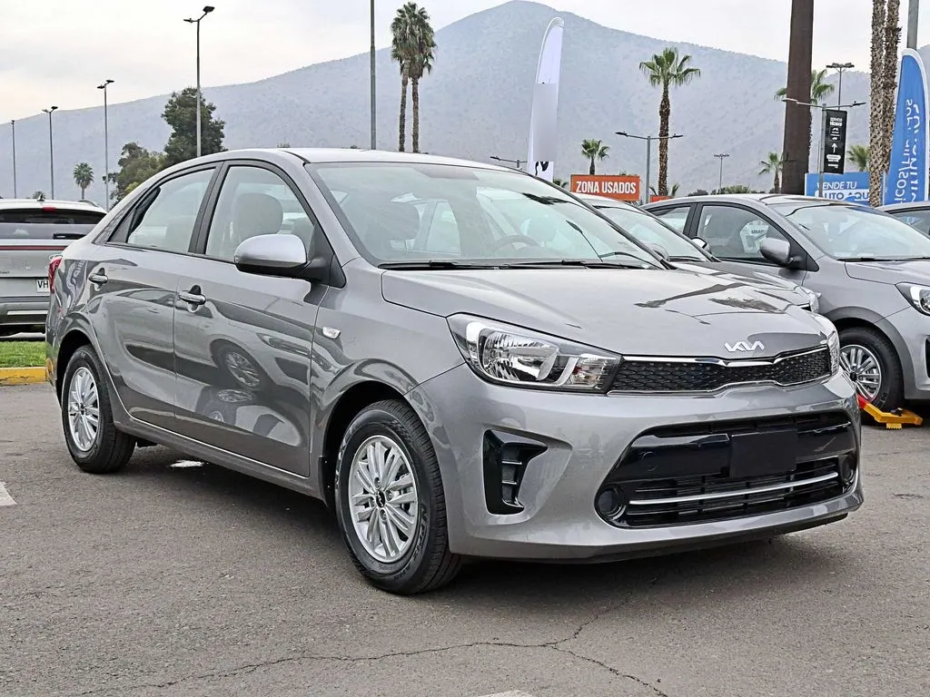 Kia Soluto Mt año 2026