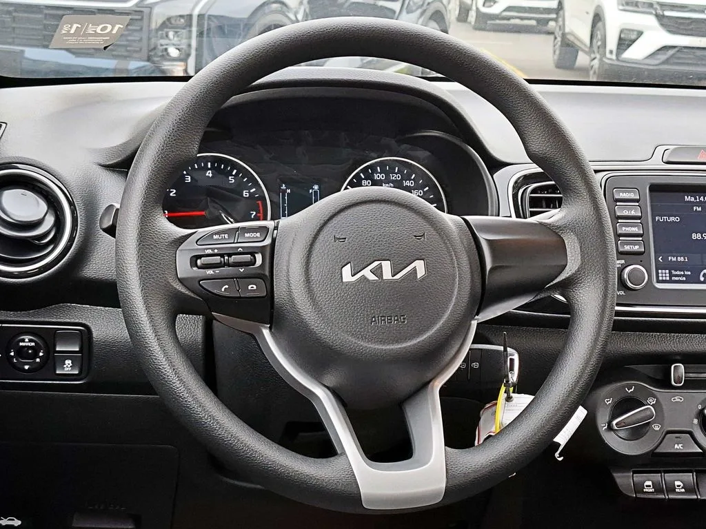 Kia Soluto Mt año 2026