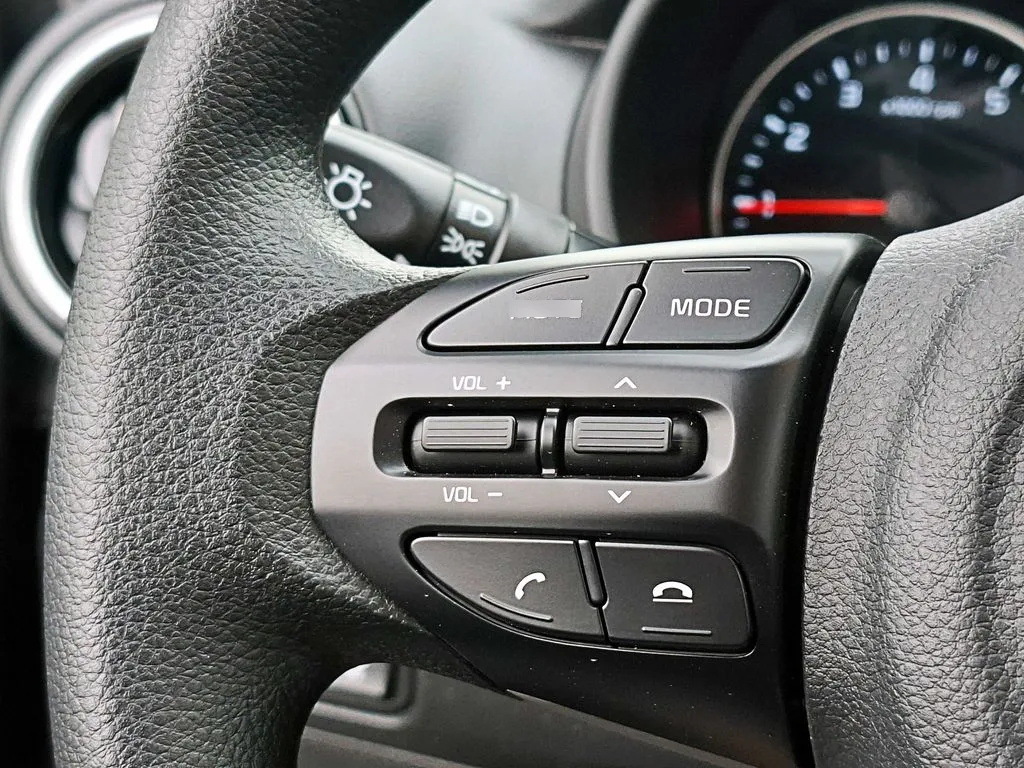 Kia Soluto Mt año 2026