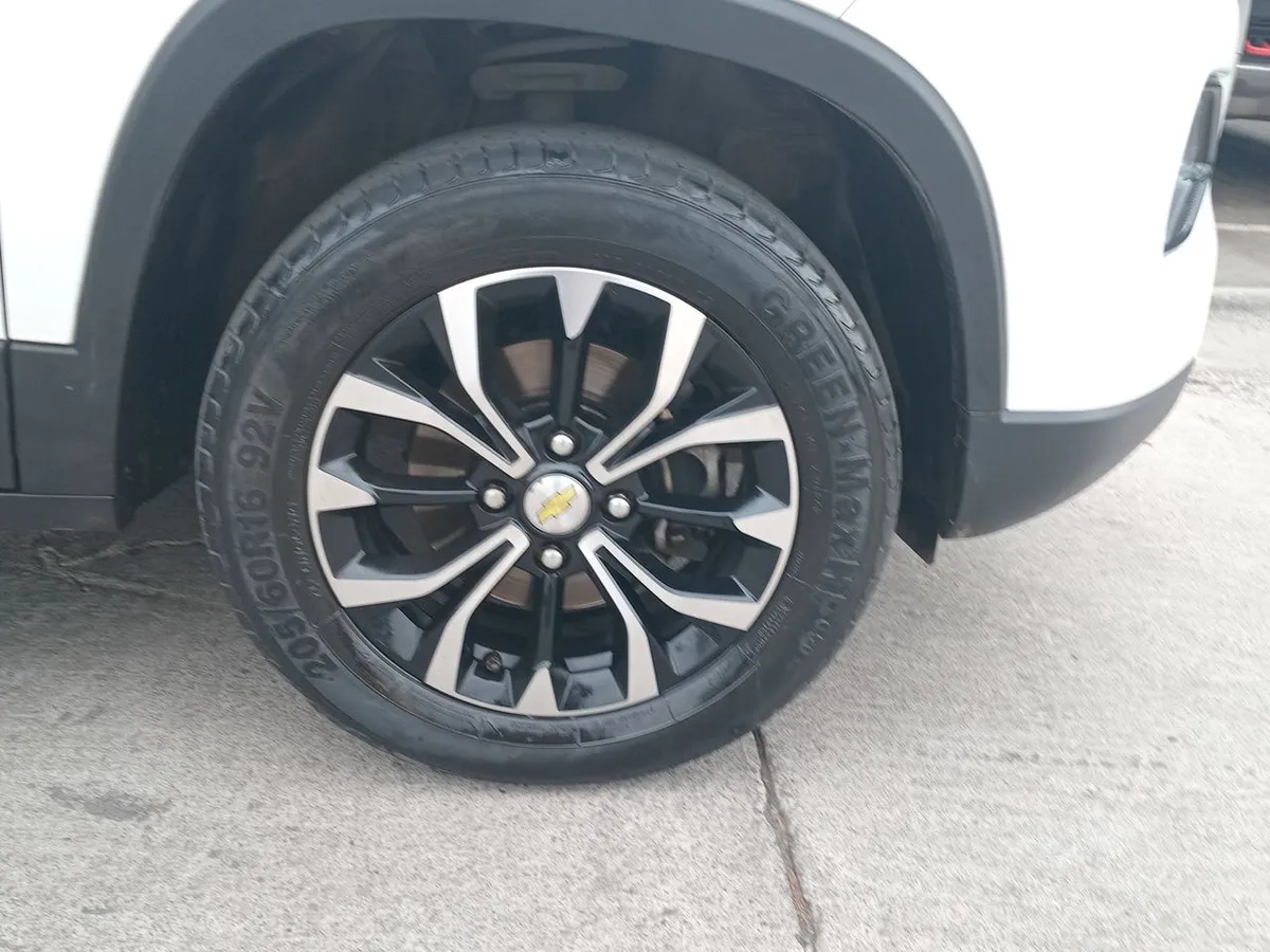 Chevrolet Groove 1.5 Premier 4x2 Mt 5p año 2023
