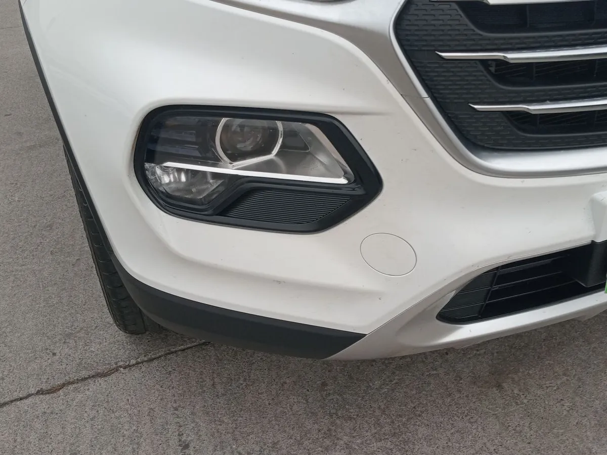 Chevrolet Groove 1.5 Premier 4x2 Mt 5p año 2023