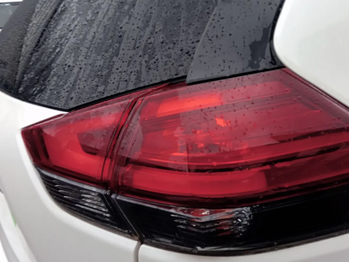 Nissan X-Trail 2.5 Sense 4x2 3row Cvt At 5p año 2023