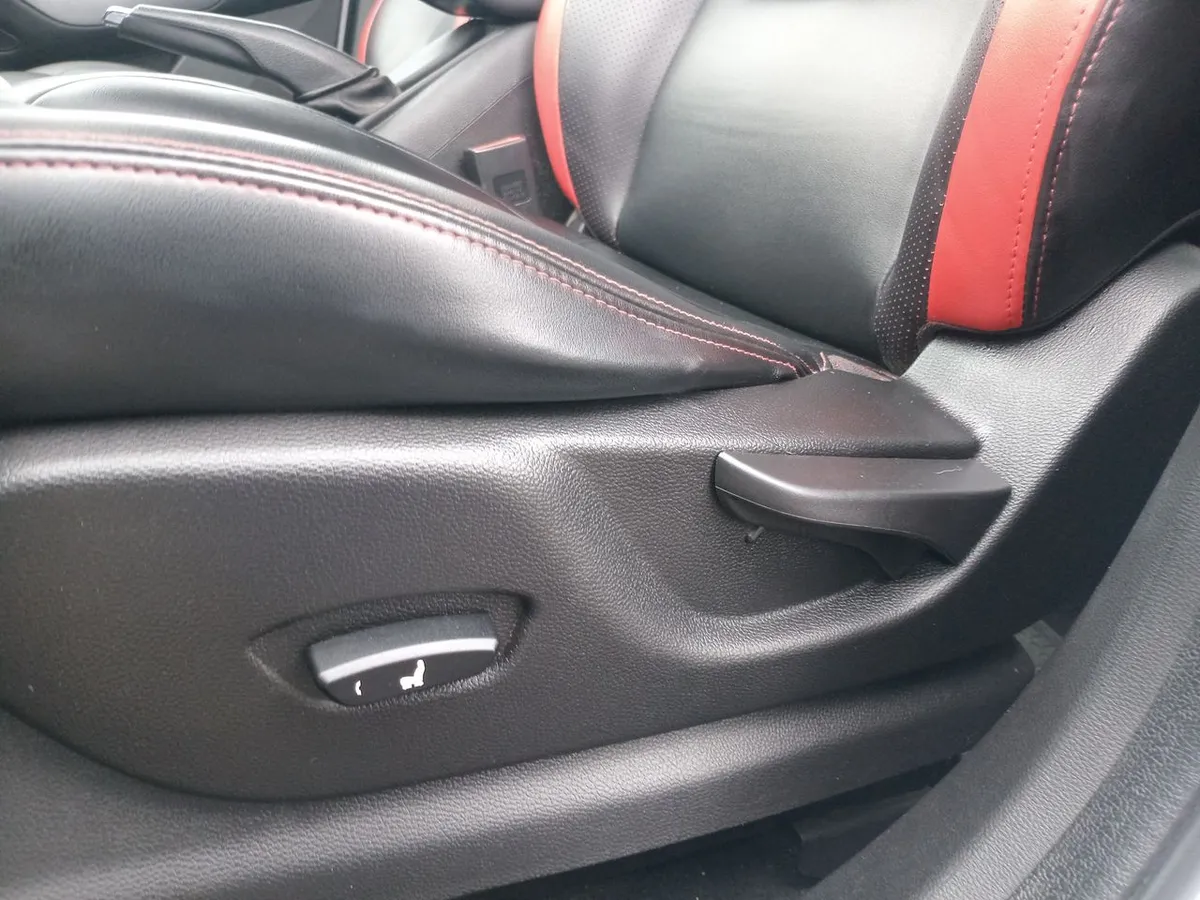 Chevrolet Groove 1.5 Premier 4x2 Mt 5p año 2023