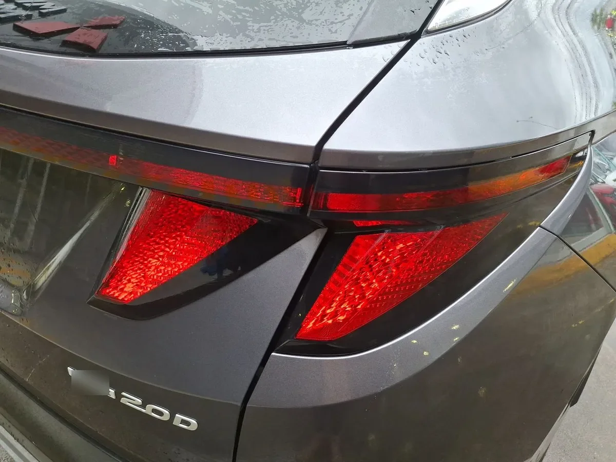 Hyundai Tucson 2.0 Nx4 Plus Fl Diesel 4wd At 5p año 2025