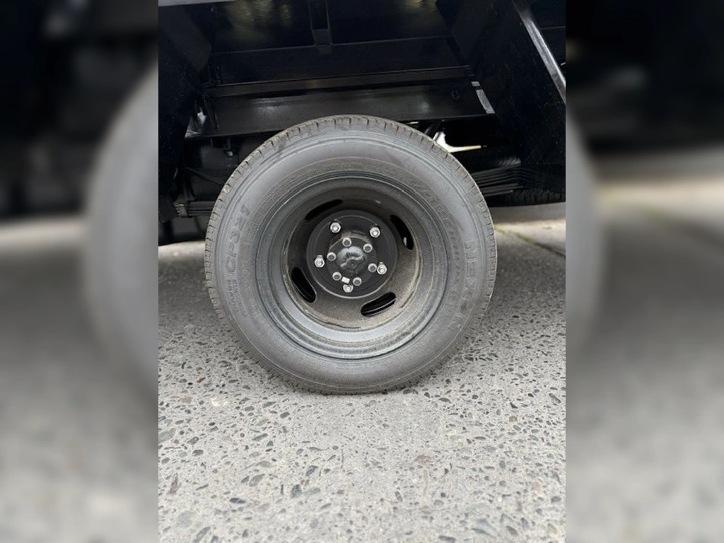 Hyundai Porter 2.5 Crdi Diesel Gls 4x2 Cs 2ab Ac 6mt 2p año 2026