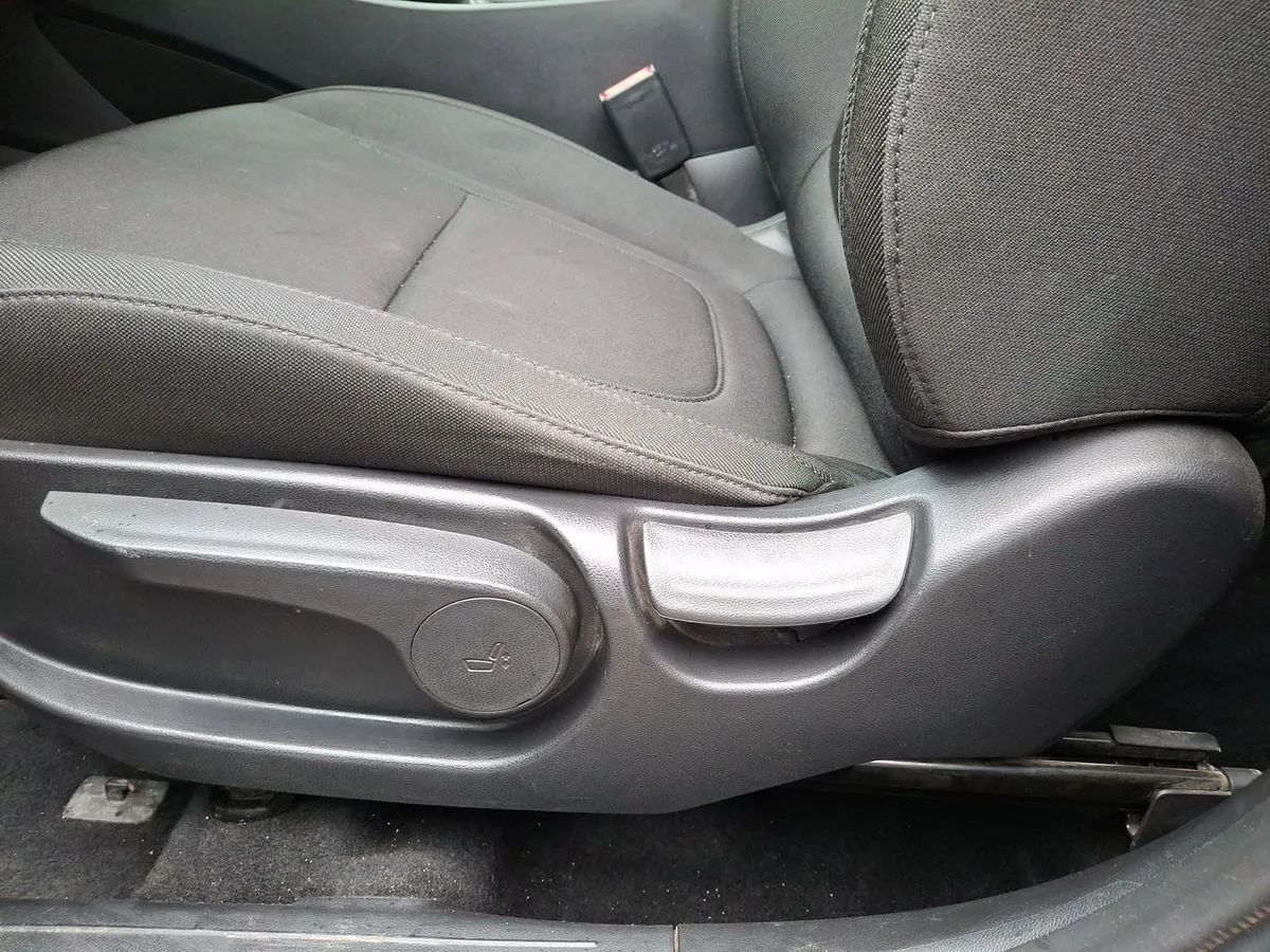Hyundai Tucson 2.0 Nx4 Plus Fl Diesel 4wd At 5p año 2025
