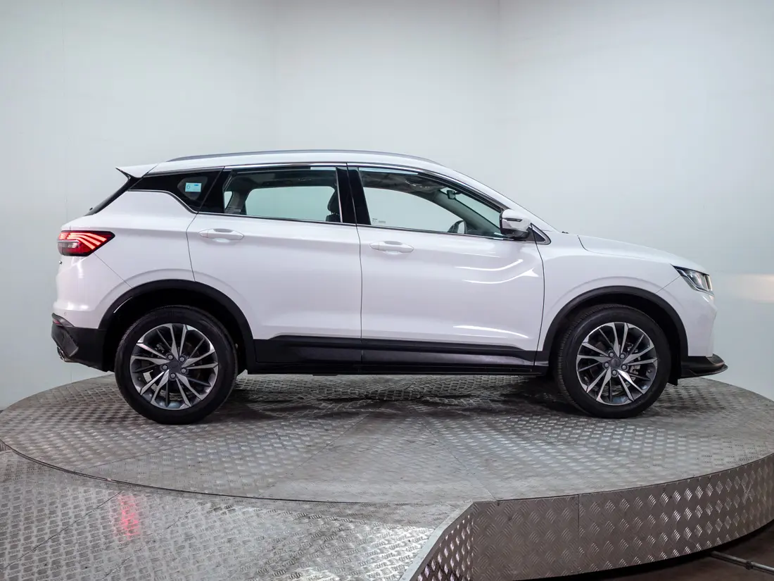 Geely Coolray 1.5 Exclusive 7dct At año 2023