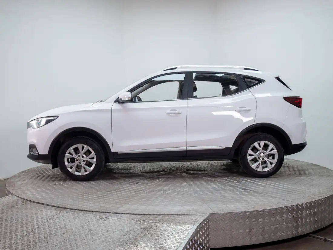 MG Zs 1.5 Std Mt año 2022