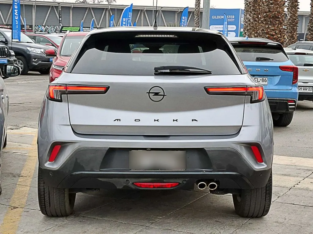 Opel Mokka At año 2023