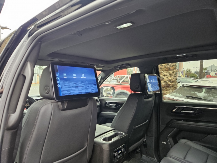 Chevrolet Tahoe Z71 5.3 Aut 4x4 año 2025