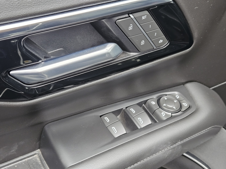 Chevrolet Tahoe Z71 5.3 Aut 4x4 año 2025
