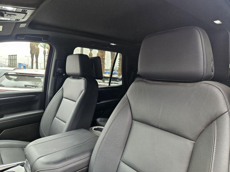 Chevrolet Tahoe Z71 5.3 Aut 4x4 año 2025