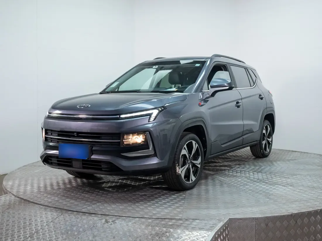 JAC Js4 1.5 Luxury Mt año 2024