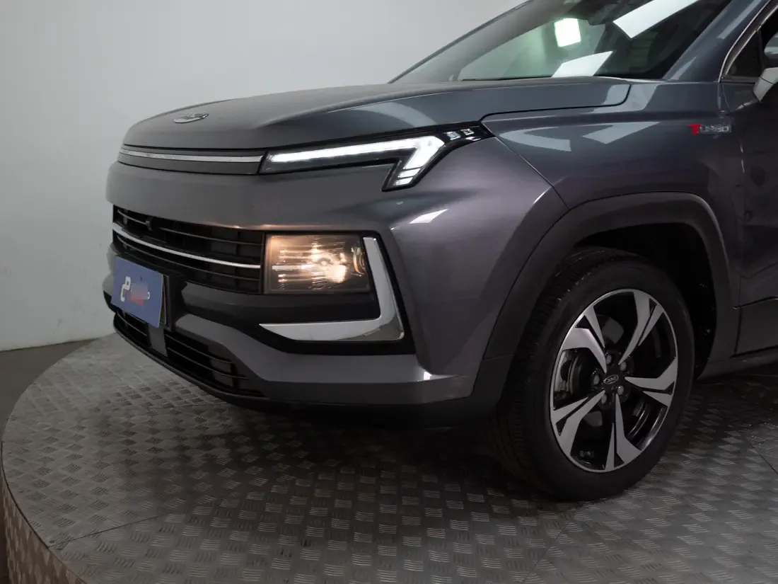 JAC Js4 1.5 Luxury Mt año 2024