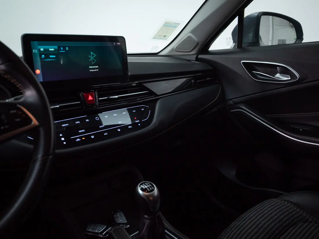 JAC Js4 1.5 Luxury Mt año 2024