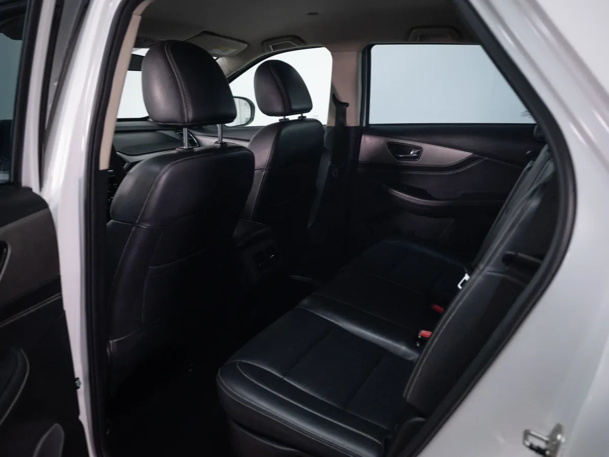 DFSK Suv 560 1.8 Comfort Mt año 2024