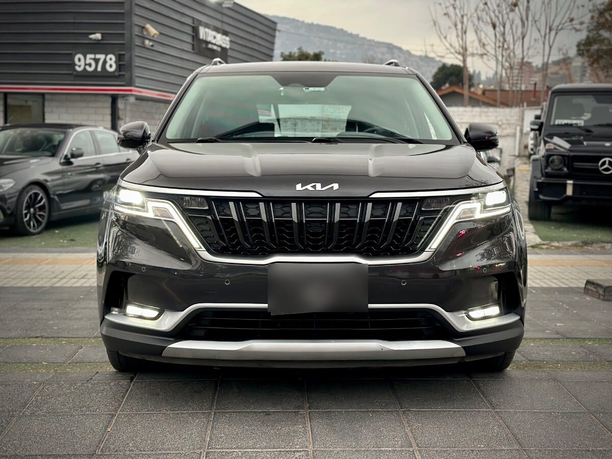 Kia Carnival Ex año 2022