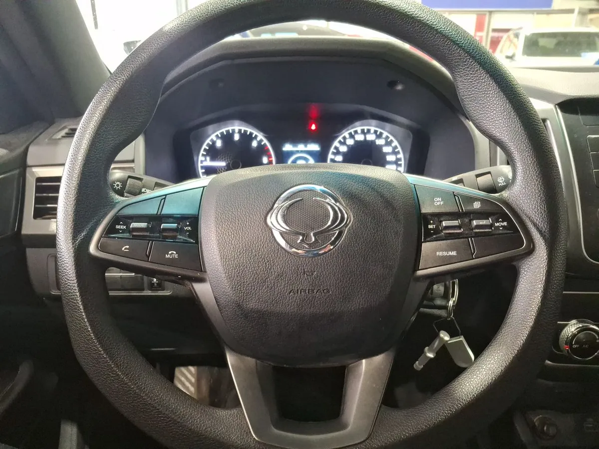 Ssangyong Musso 2.2 Grand Glx Td Diesel 2wd Mt6 4p año 2023
