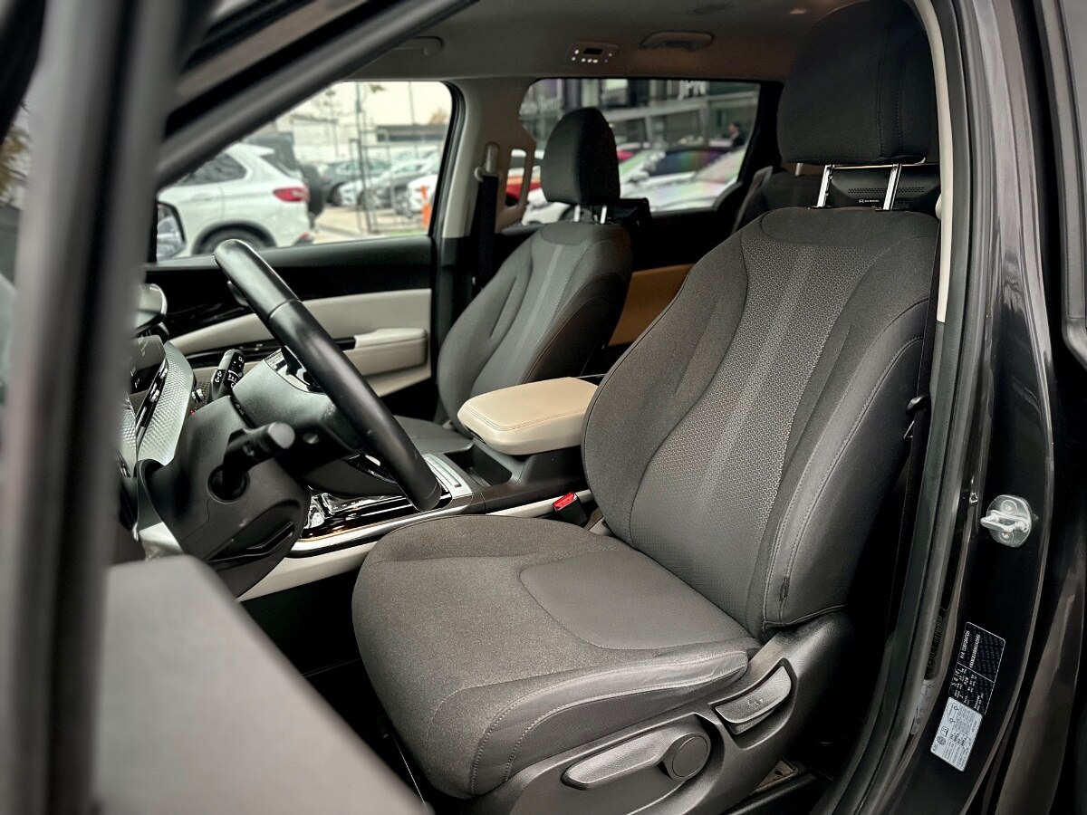 Kia Carnival Ex año 2022