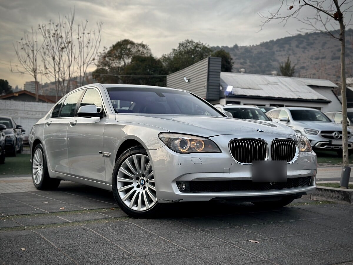BMW 740 I año 2012