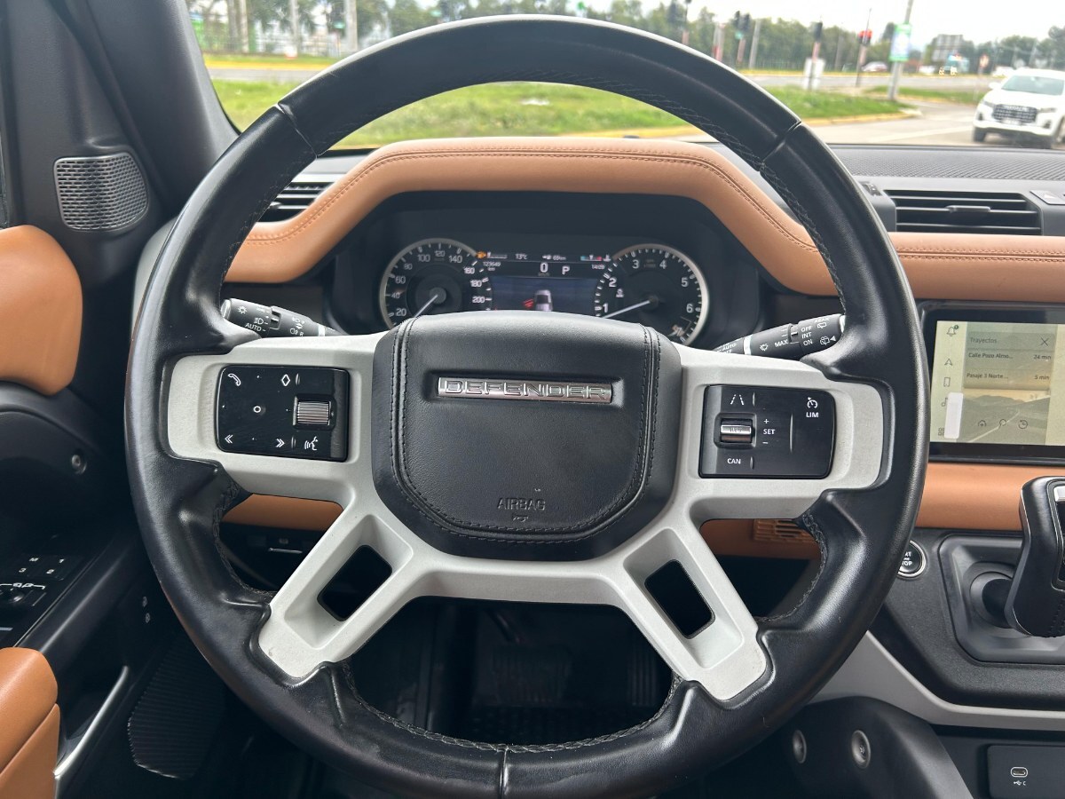 Land Rover Defender 110 3.0 Aut año 2024