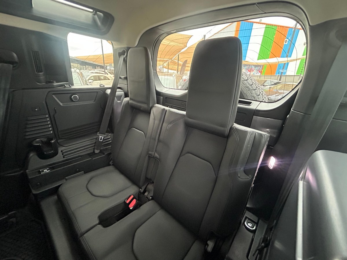 Land Rover Defender 110 3.0 Aut año 2024