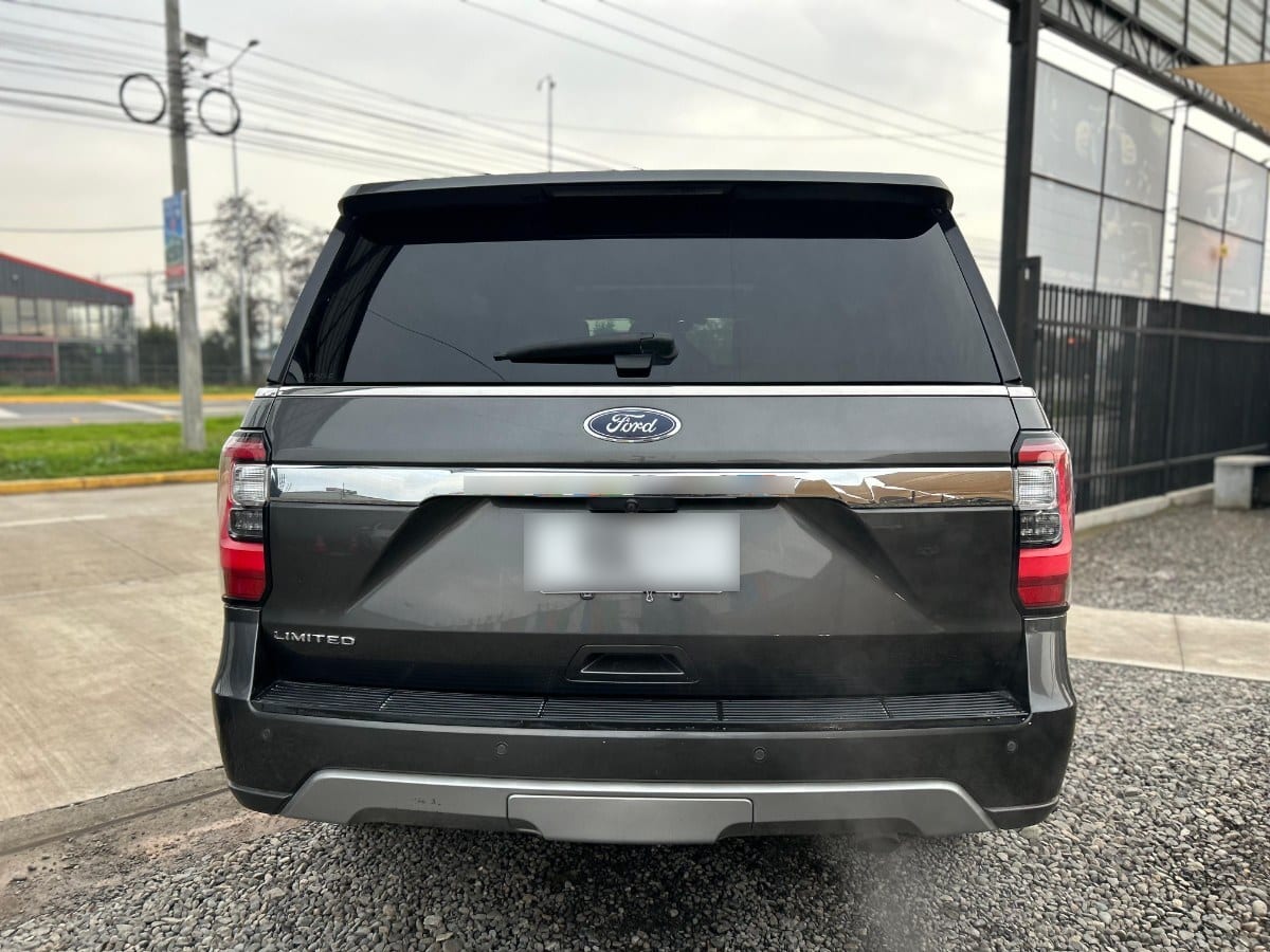 Ford Expedition Limited 3.5 año 2022