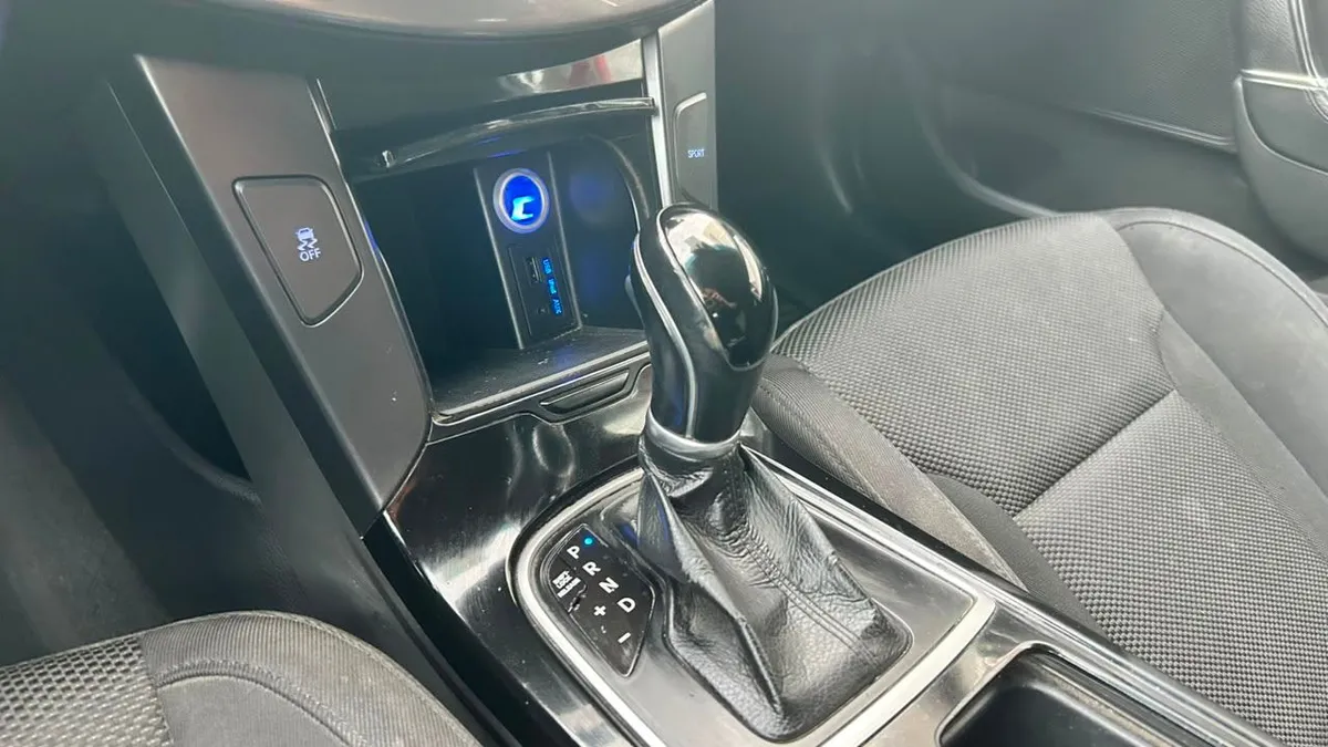 Hyundai I40 Gl 2.0 Aut año 2013