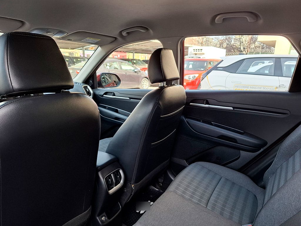 Kia Sonet Ex 1.5l 6mt Acc Plus año 2023
