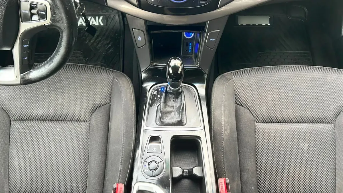 Hyundai I40 Gl 2.0 Aut año 2013
