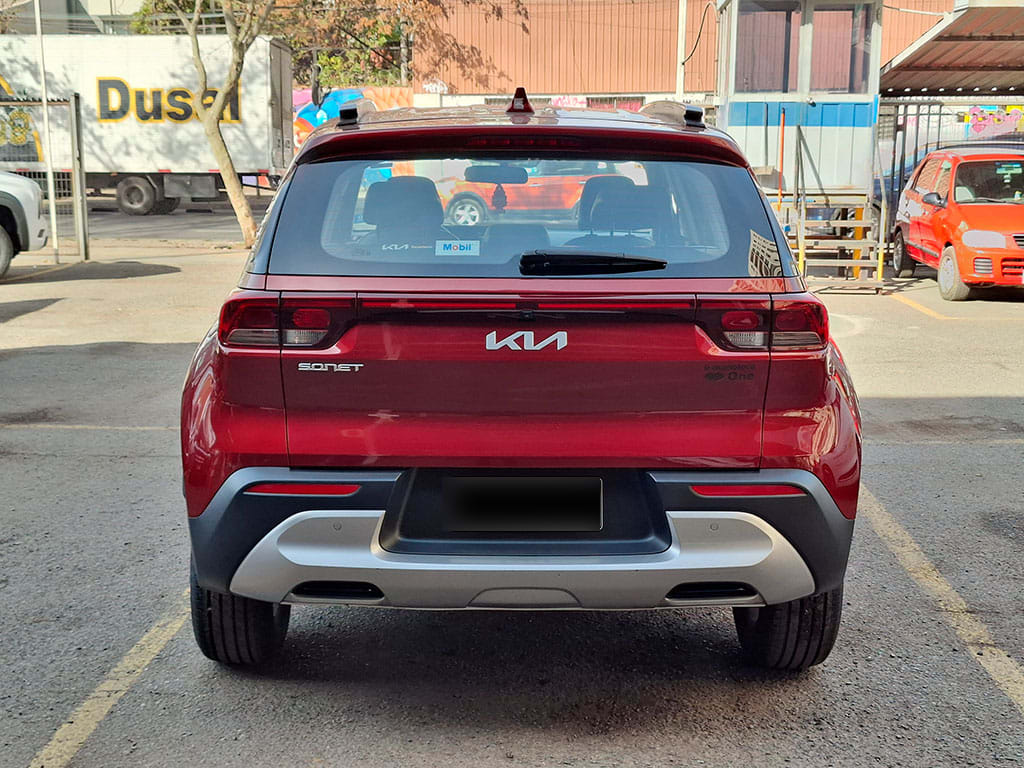 Kia Sonet Ex 1.5l 6mt Acc Plus año 2023
