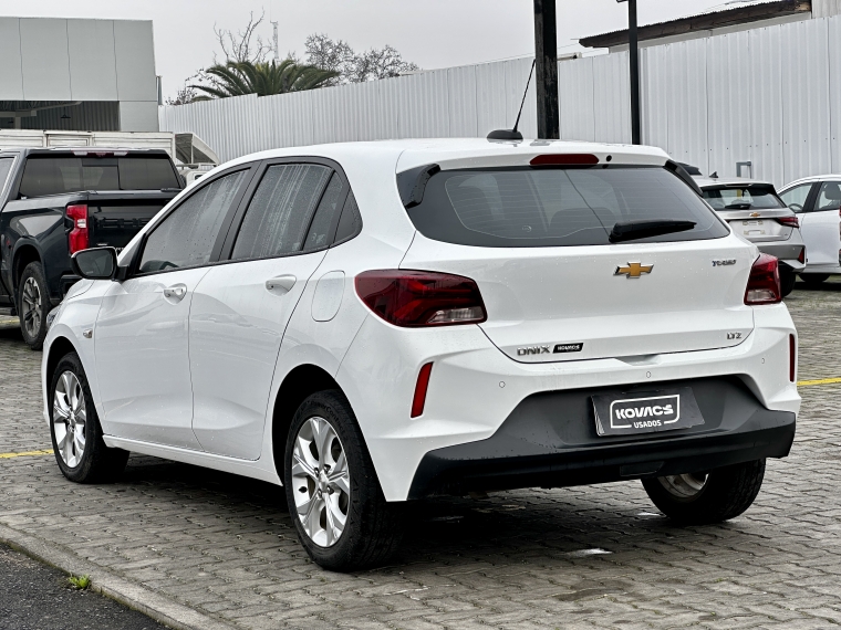 Chevrolet Onix Hb 1.0t Ltz Mt año 2025
