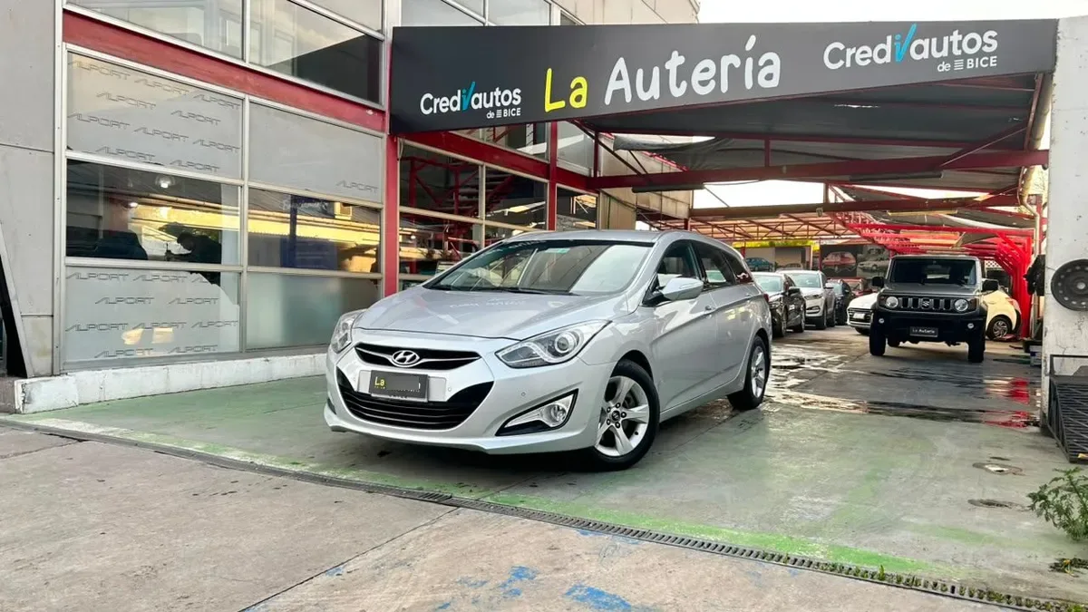 Hyundai I40 Gl 2.0 Aut año 2013