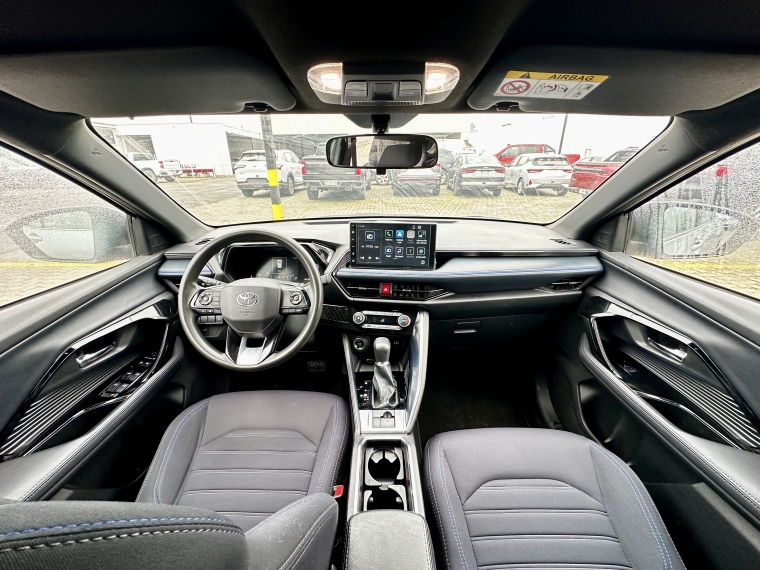 Toyota Yaris 1.5 Xg At año 2024