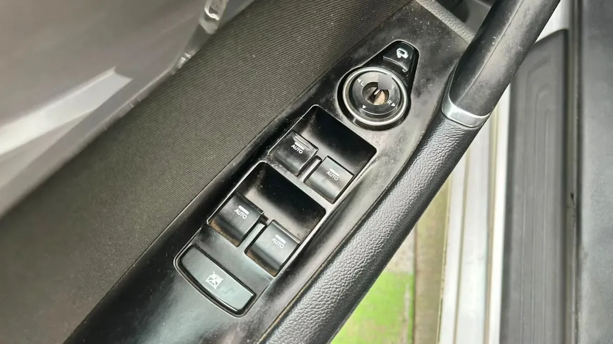 Hyundai I40 Gl 2.0 Aut año 2013