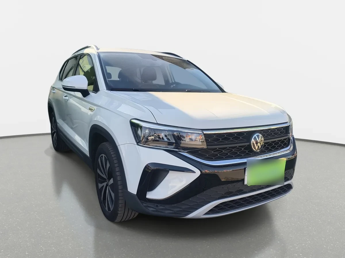 Volkswagen Taos 1.4 Tsi Comfortline 4x2 At 5p año 2026