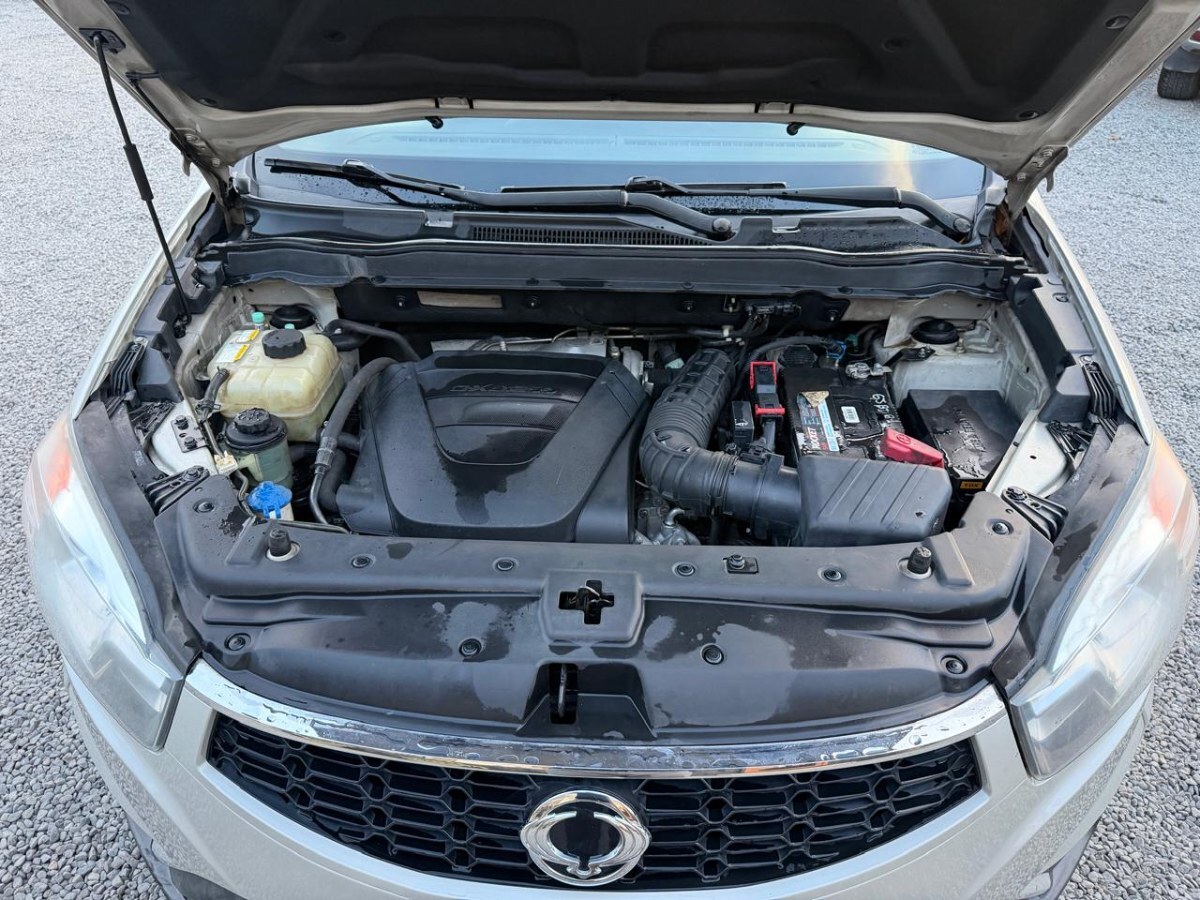 Ssangyong Korando Korando 2.0 Tdi At año 2014