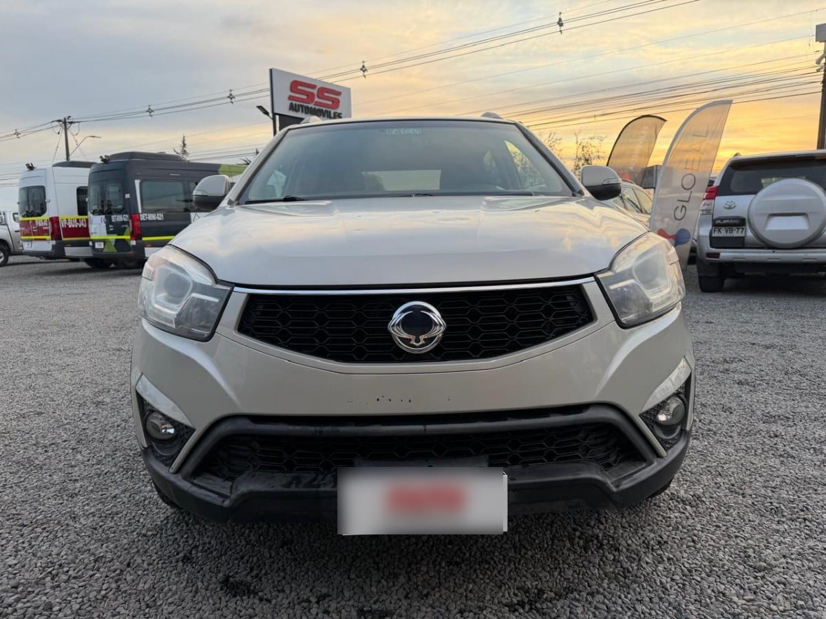 Ssangyong Korando Korando 2.0 Tdi At año 2014
