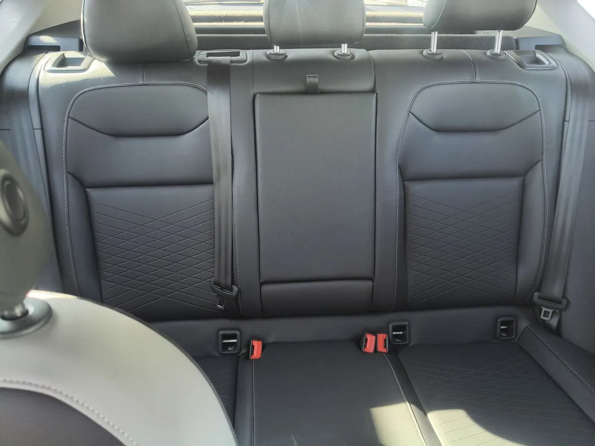 Volkswagen Taos 1.4 Tsi Comfortline 4x2 At 5p año 2026