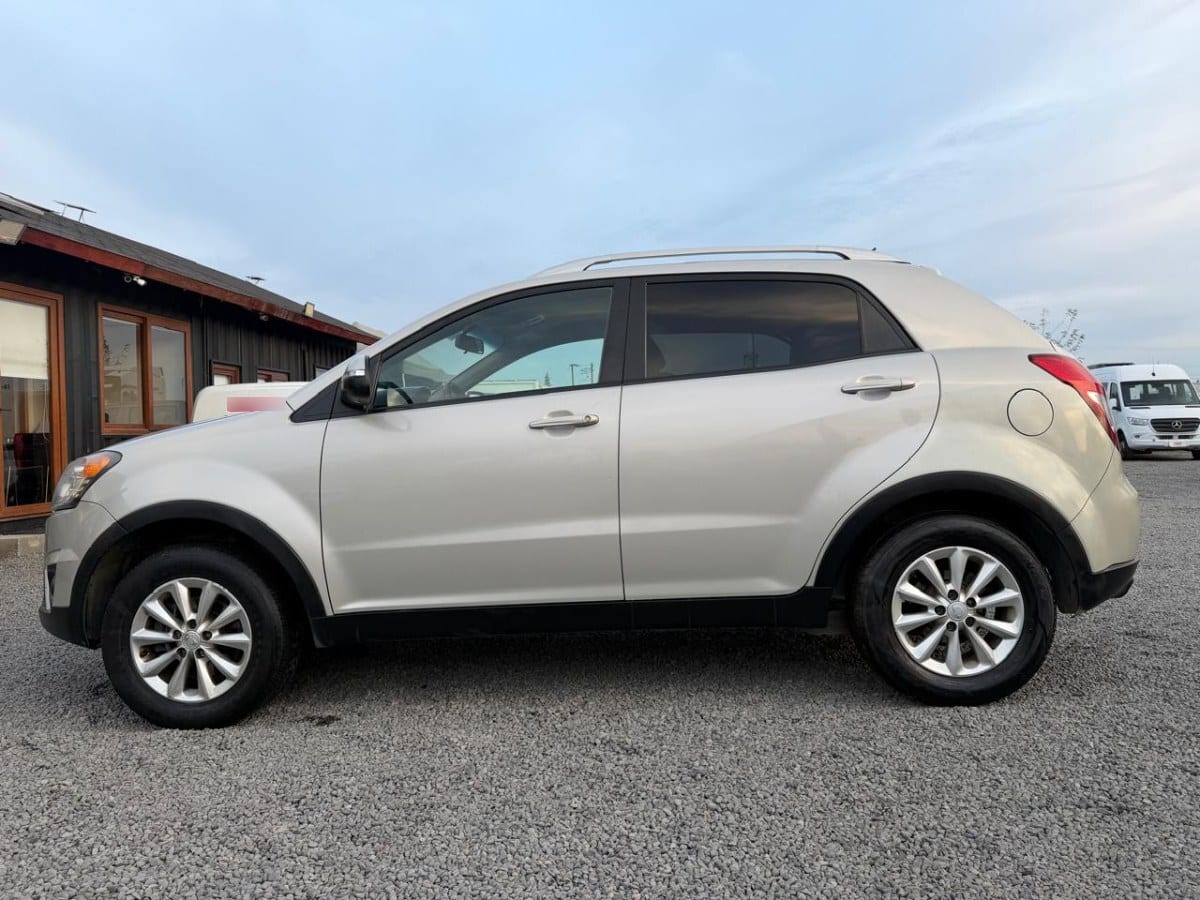 Ssangyong Korando Korando 2.0 Tdi At año 2014